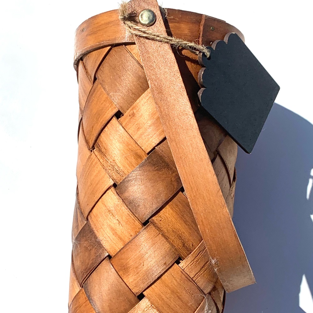 Hard Woven Brown Basket - Picture 4 of 12